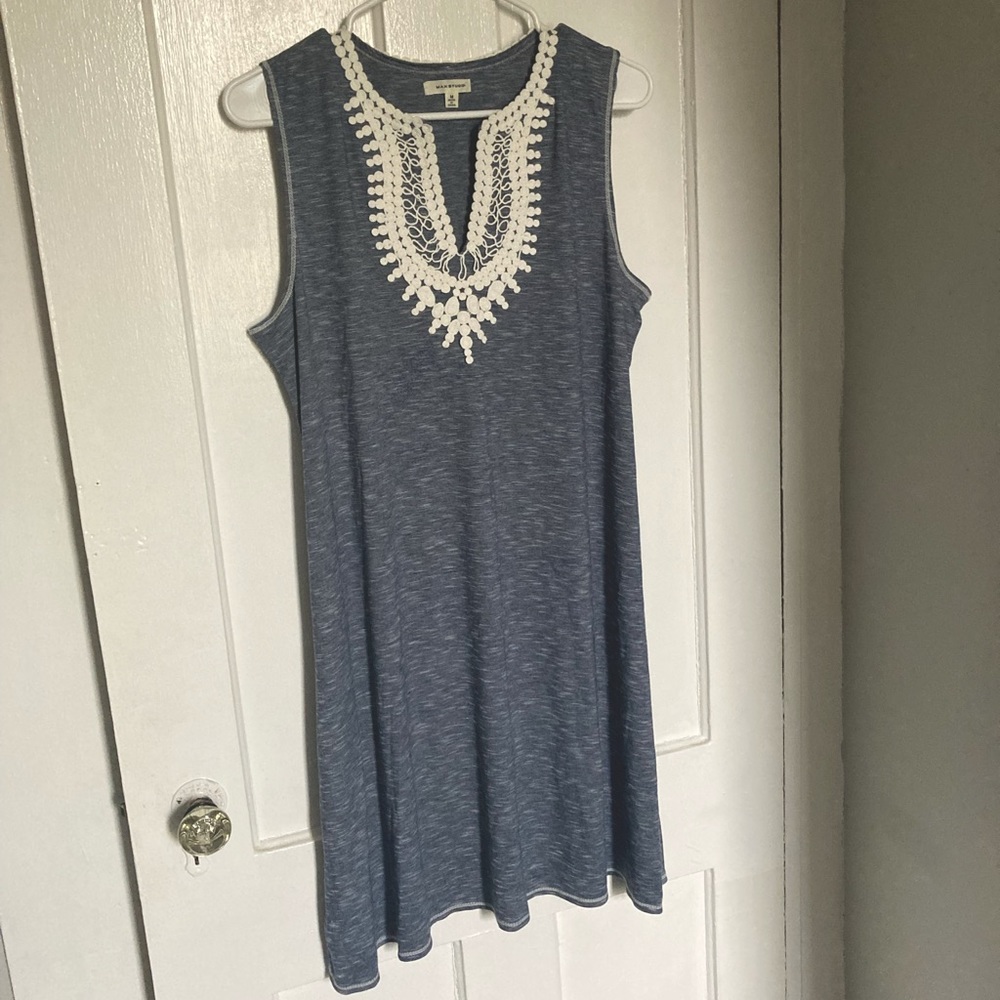 Max studio dress